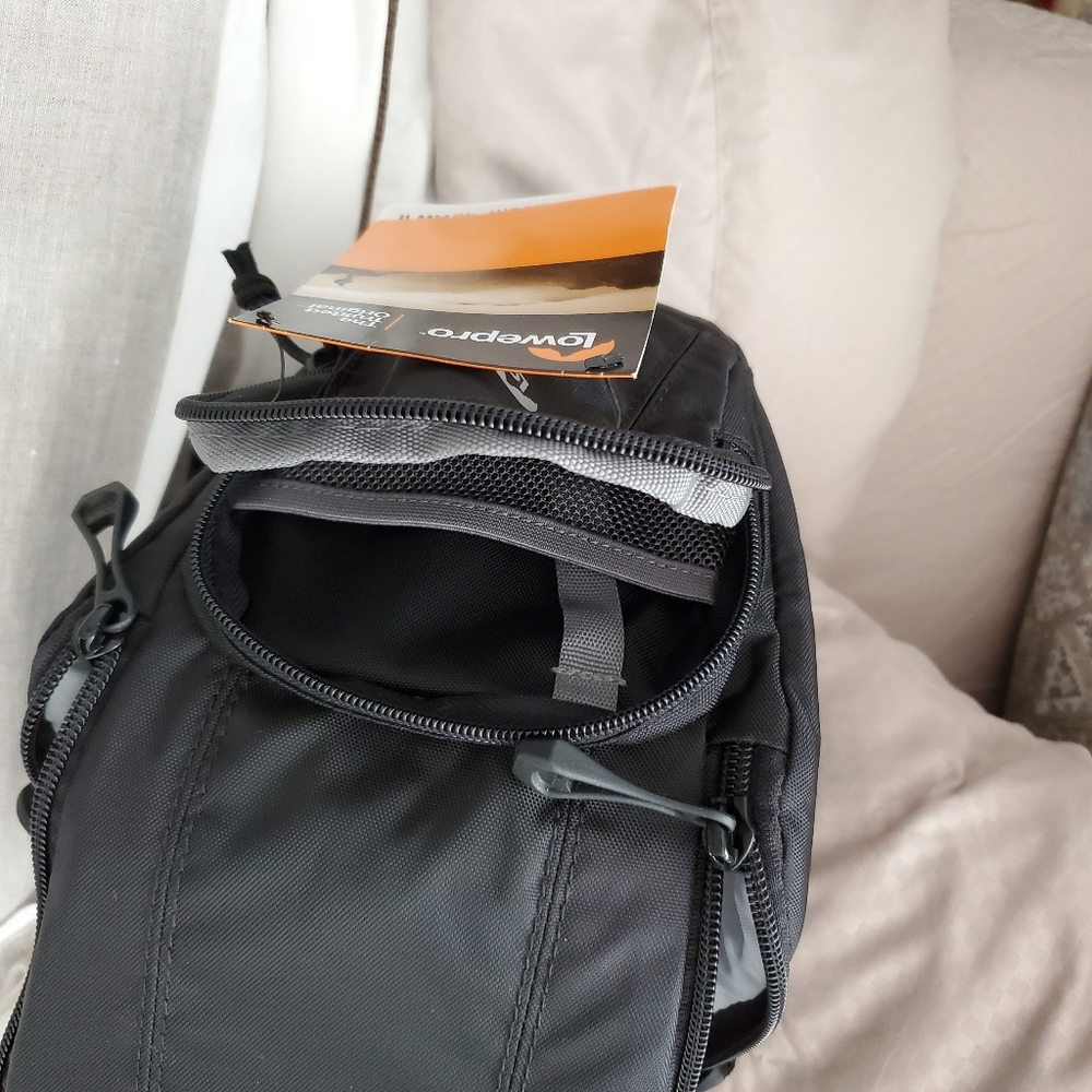 LOWEPRO TOPLOADER CAMERA CASE NWT - Picture 10 of 11